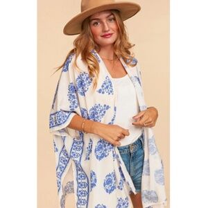 Floral Blue and White Kimono Top